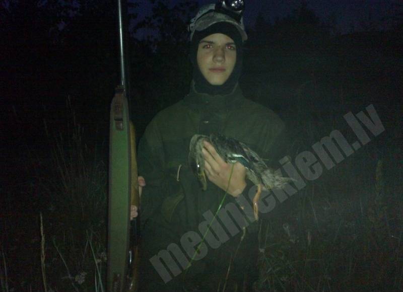 Dēls ar pirmo pīli!
